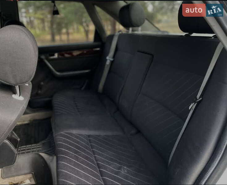 Седан Audi 100 1994 в Горишних Плавнях