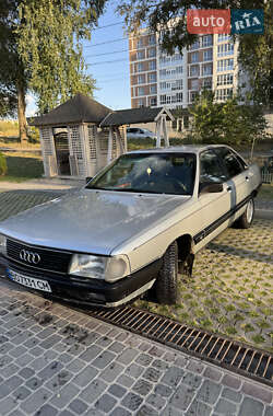 Седан Audi 100 1990 в Тернополе