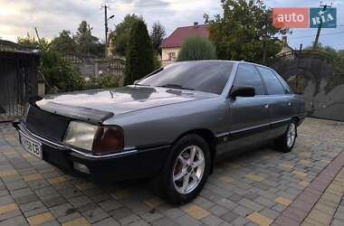Седан Audi 100 1990 в Чернівцях