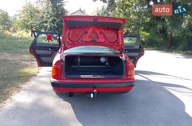 Седан Audi 100 1992 в 