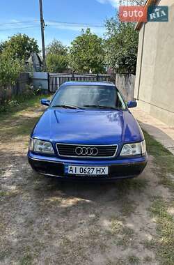 Седан Audi 100 1993 в Іванкові
