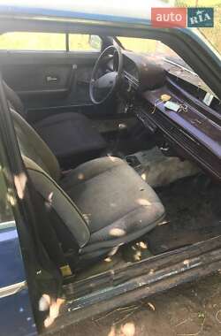 Универсал Audi 100 1982 в 