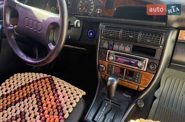 Седан Audi 100 1991 в 