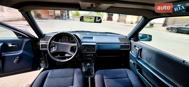Седан Audi 100 1988 в Сумах