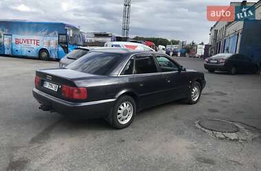 Седан Audi 100 1993 в 