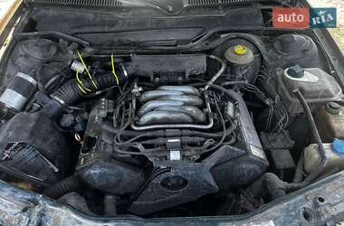 Седан Audi 100 1993 в 