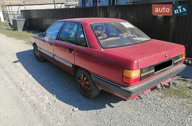 Седан Audi 100 1983 в 