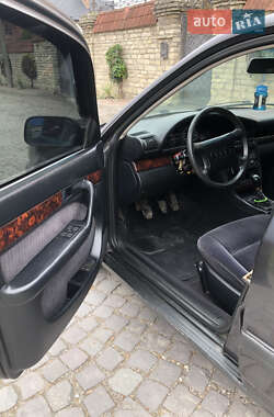 Седан Audi 100 1993 в 