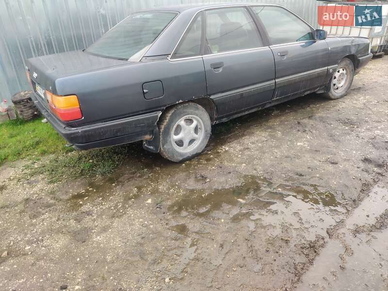Седан Audi 100 1989 в Скалаті фото 8 Седан Audi 100 1989 в Скалаті