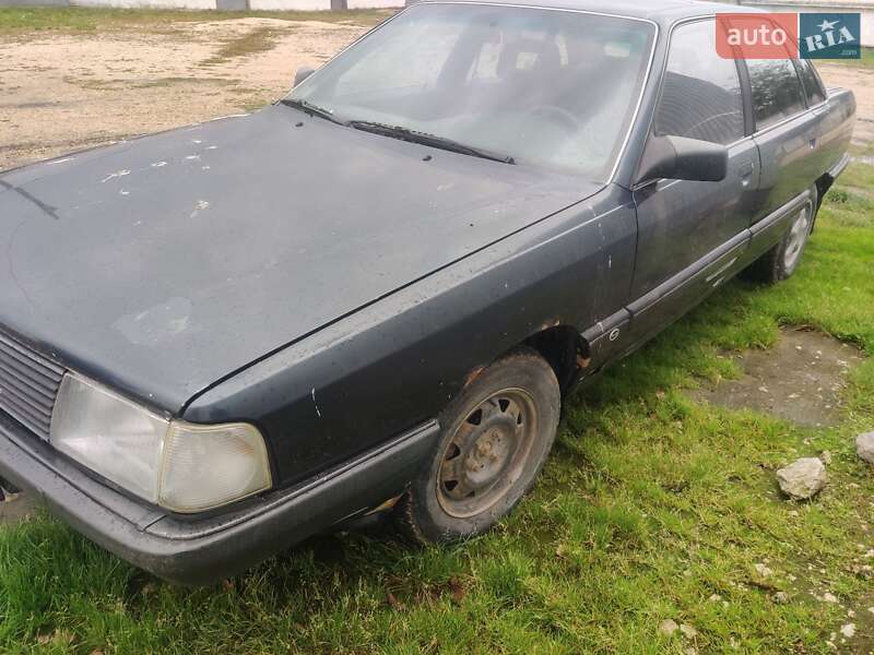 Седан Audi 100 1989 в Скалаті фото 11 Седан Audi 100 1989 в Скалаті