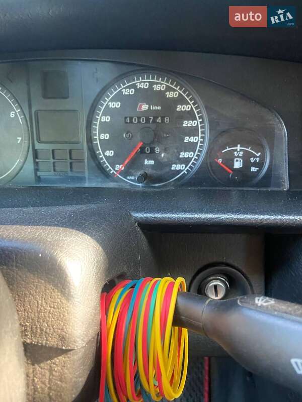 Седан Audi 100 1993 в Запорожье