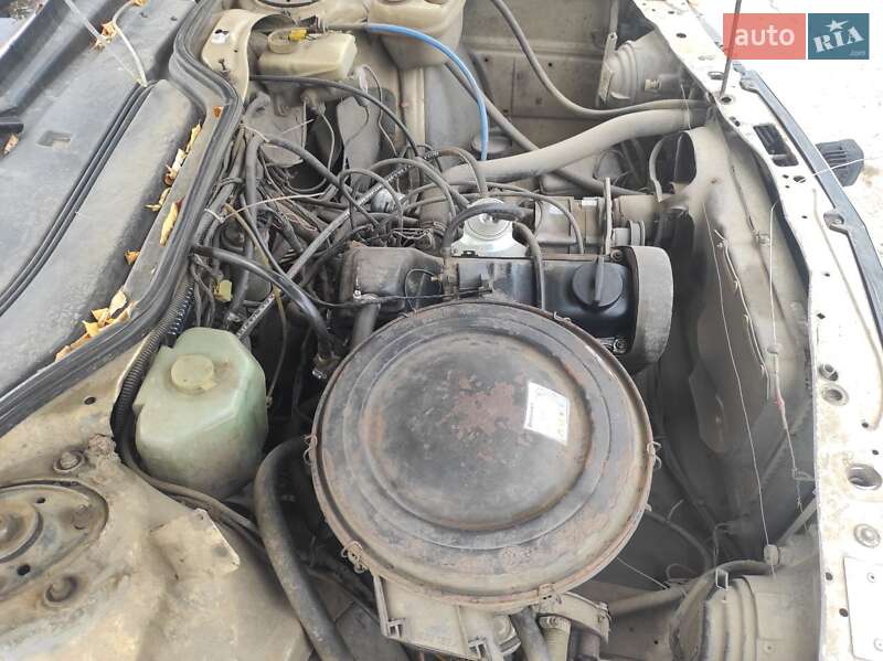 Универсал Audi 100 1983 в Днепре