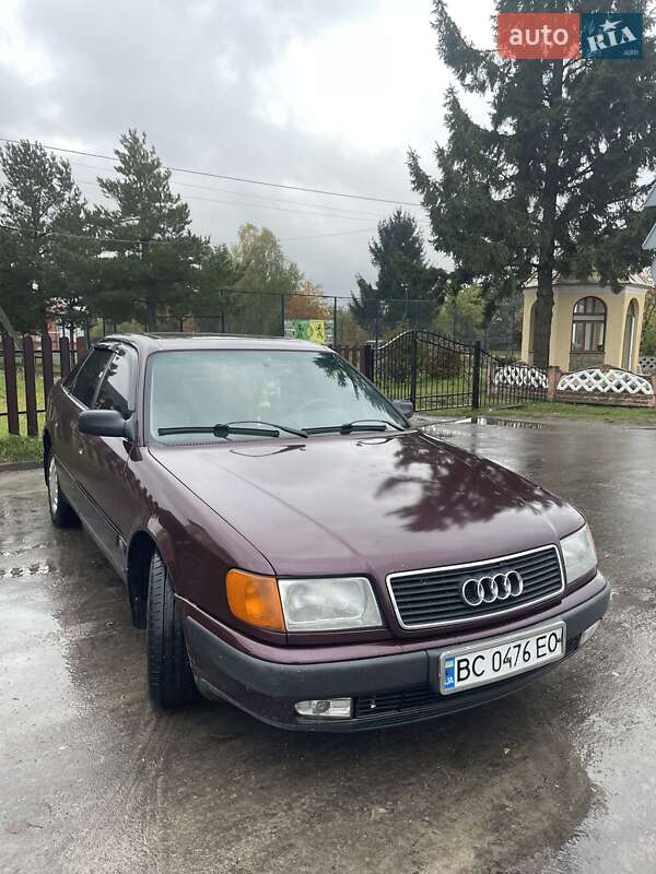 Седан Audi 100 1991 в Львове