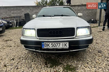 Седан Audi 100 1991 в Кременці