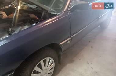 Седан Audi 100 1986 в Гощі