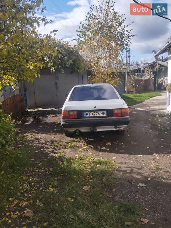 Седан Audi 100 1989 в Коломые