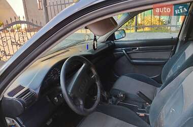 Седан Audi 100 1992 в  фото 13 Седан Audi 100 1992 в