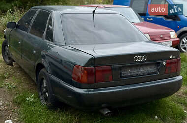 Седан Audi 100 1993 в 