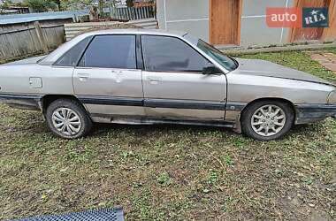 Седан Audi 100 1984 в 
