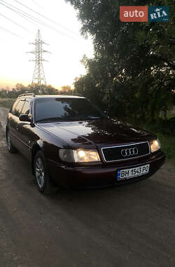 Универсал Audi 100 1993 в Килии