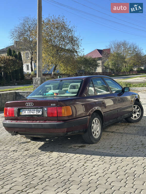 Седан Audi 100 1991 в Чорткові