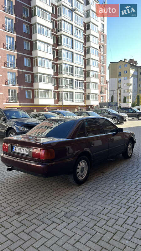Седан Audi 100 1993 в Львове