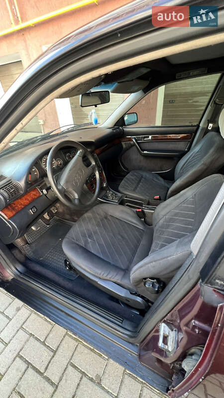 Седан Audi 100 1993 в Львове