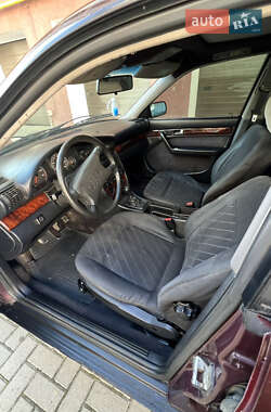 Седан Audi 100 1993 в  фото 7 Седан Audi 100 1993 в