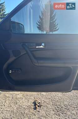 Седан Audi 100 1992 в 