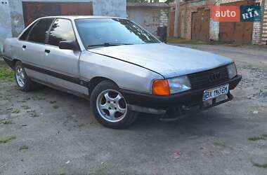 Седан Audi 100 1990 в 