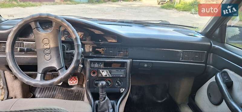 Седан Audi 100 1990 в Шепетівці