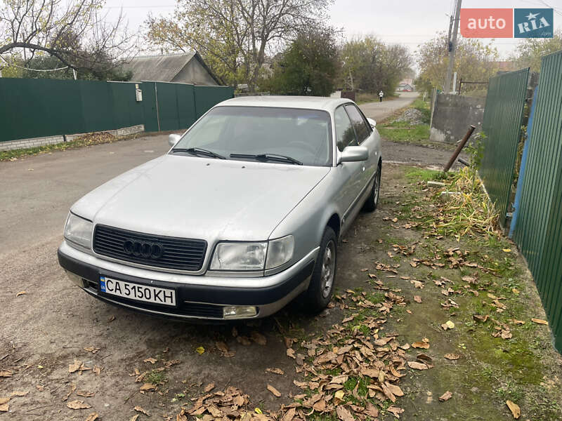 Седан Audi 100 1991 в Борисполе
