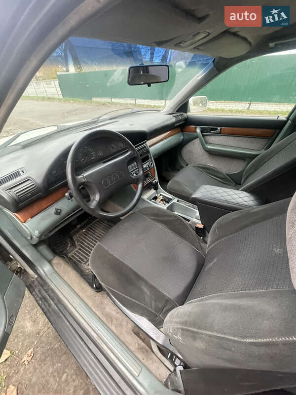 Седан Audi 100 1991 в Борисполе