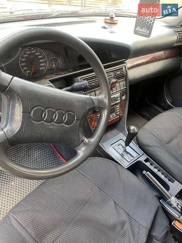Универсал Audi 100 1993 в Килии фото 6 Универсал Audi 100 1993 в Килии