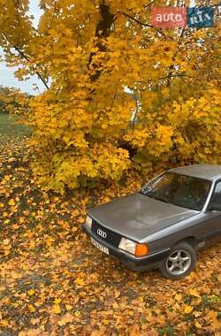 Седан Audi 100 1984 в Ланівці