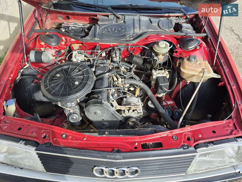 Седан Audi 100 1989 в Турке фото 24 Седан Audi 100 1989 в Турке