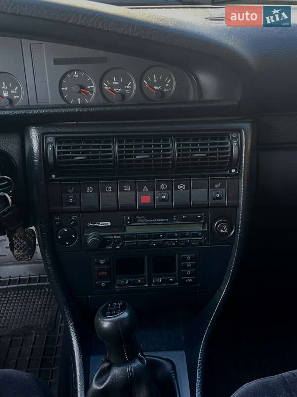 Седан Audi 100 1992 в Черкассах