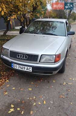 Седан Audi 100 1993 в Барышевке