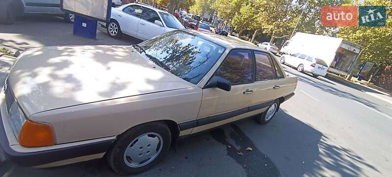 Седан Audi 100 1989 в Одесі фото Седан Audi 100 1989 в Одесі