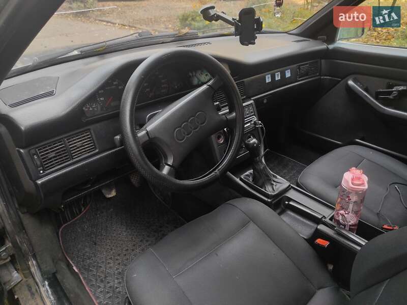Седан Audi 100 1990 в Черновцах
