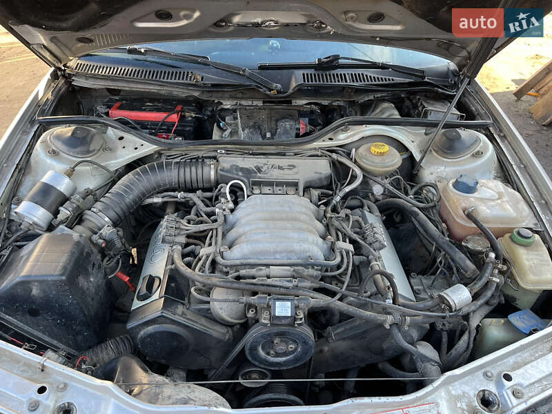 Седан Audi 100 1991 в Бобрке