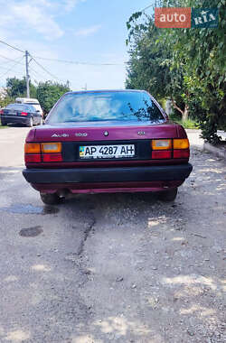 Седан Audi 100 1987 в Запорожье