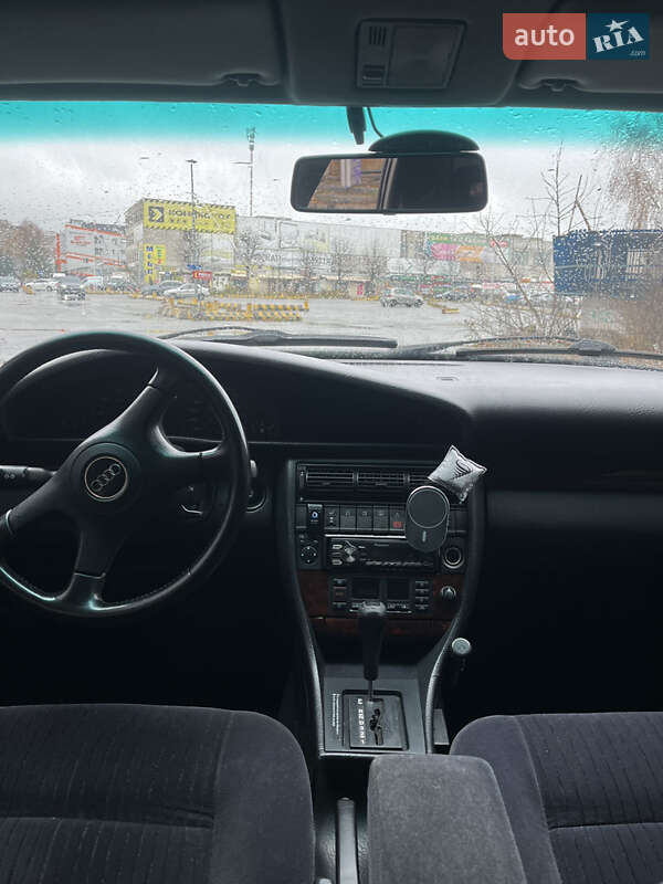 Седан Audi 100 1994 в Києві фото 7 Седан Audi 100 1994 в Києві