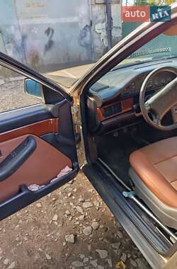 Седан Audi 100 1989 в Луцке
