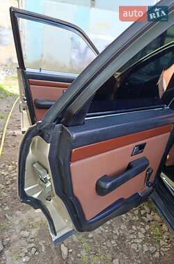 Седан Audi 100 1989 в Луцке