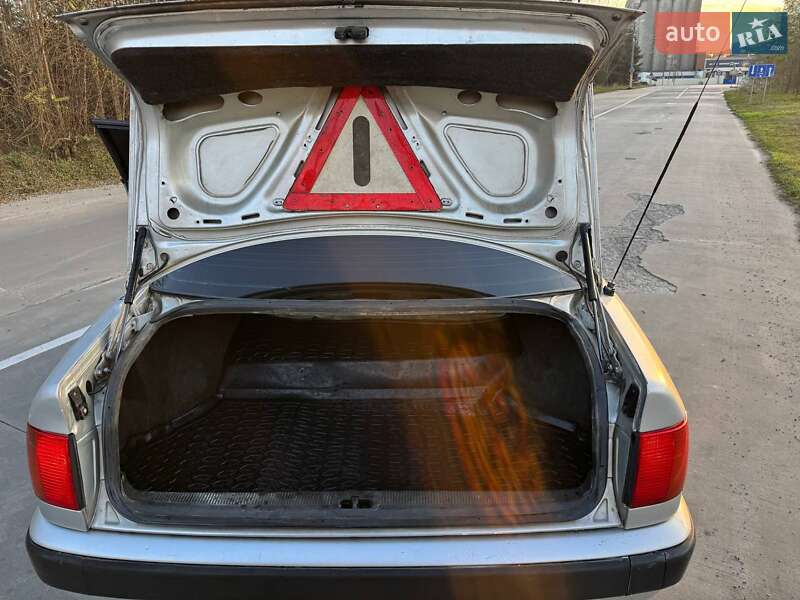 Седан Audi 100 1991 в Славуті фото 8 Седан Audi 100 1991 в Славуті