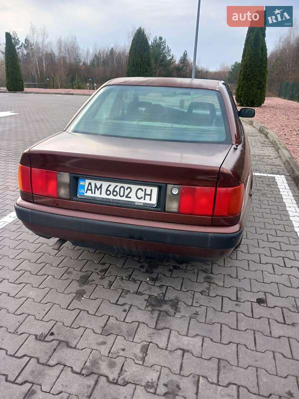 Седан Audi 100 1991 в Житомирі фото 3 Седан Audi 100 1991 в Житомирі
