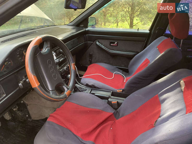 Седан Audi 100 1988 в Рівному