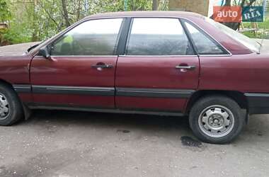 Седан Audi 100 1983 в Кропивницькому
