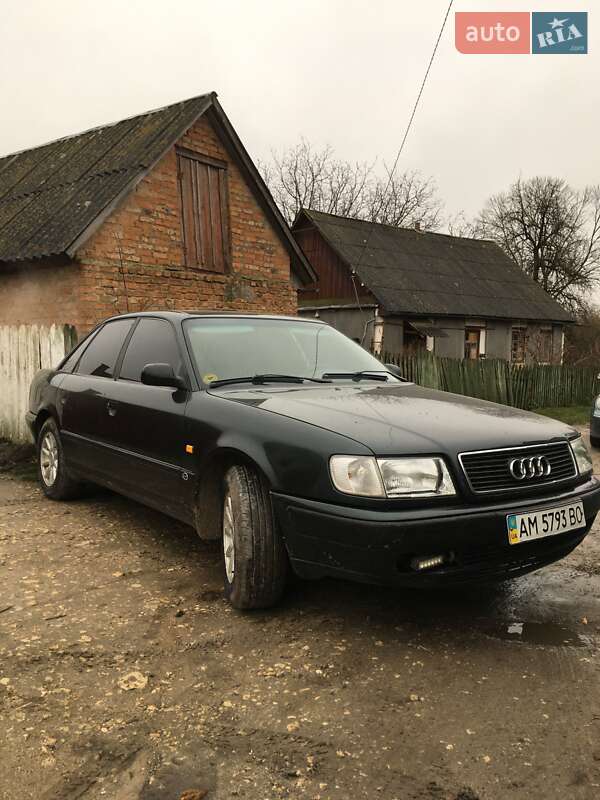 Седан Audi 100 1993 в Любаре фото Седан Audi 100 1993 в Любаре